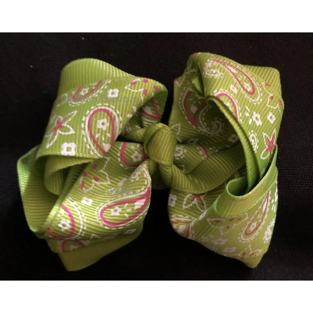 Apple Green w Bandana Print 4